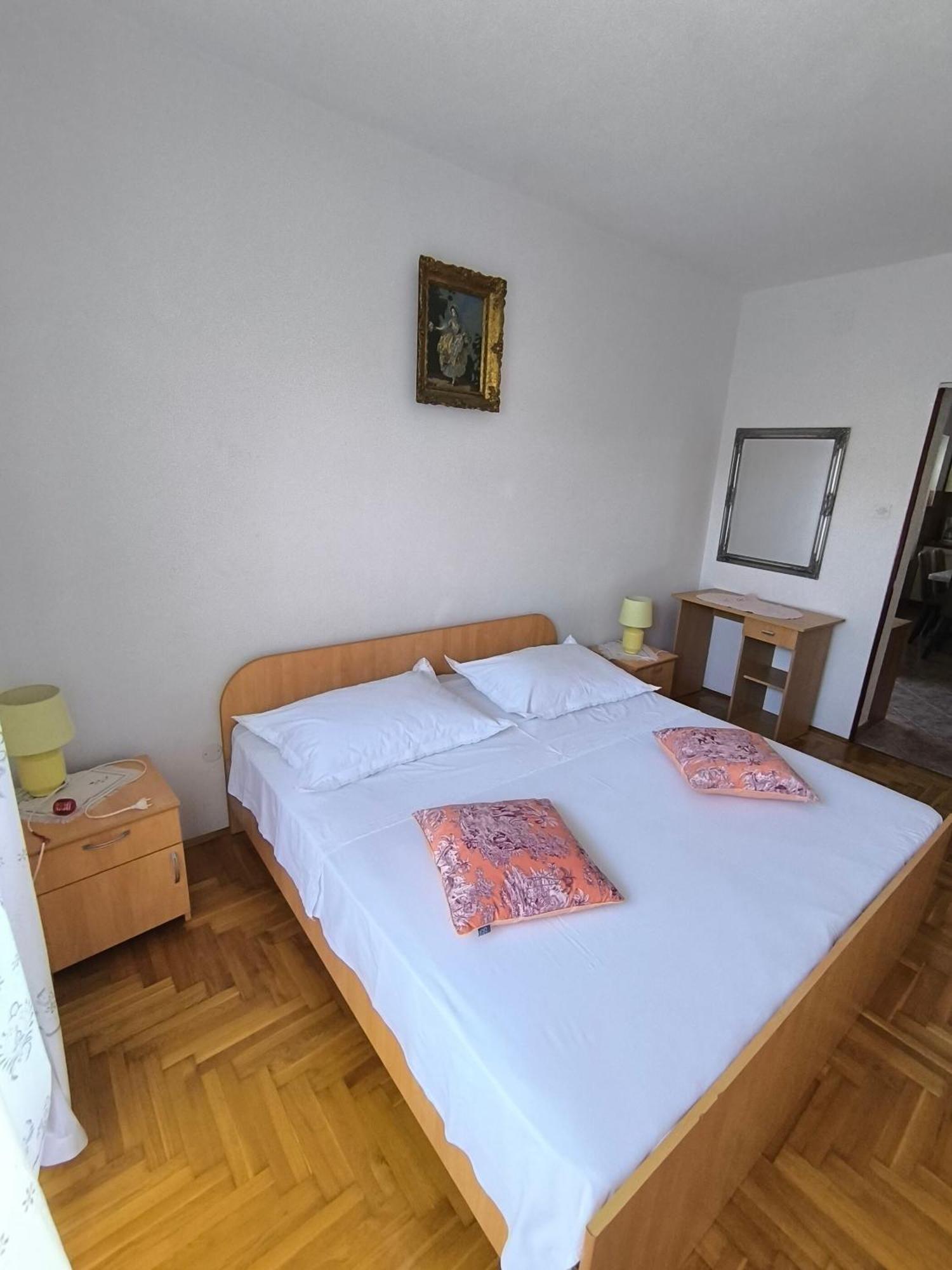 Apartment Vinka Traù Esterno foto