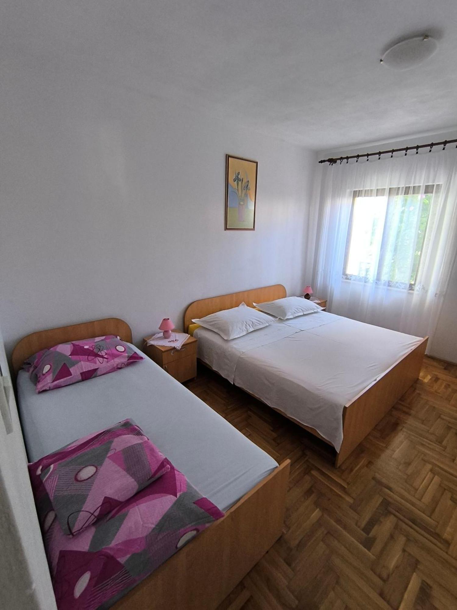 Apartment Vinka Traù Esterno foto